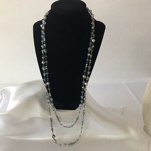 Premier Designs‎ silver chain with crystal beads in shades of blue